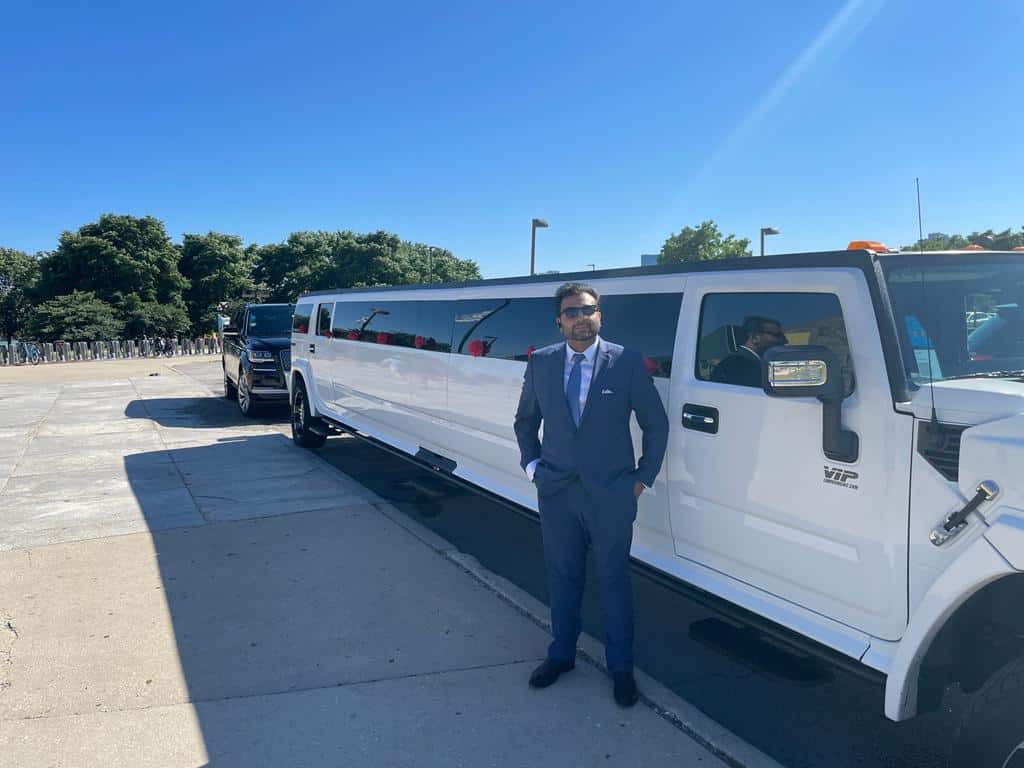 CHAUFFEUR SERVICE FOR BUSINESS TRIP IN CHICAGO