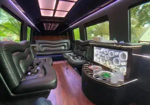 Clarendon Hills Limo IL